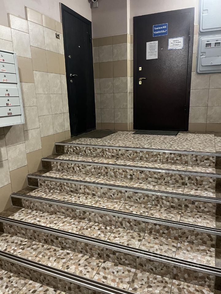 Продажа 4-комн квартиры на вторичном рынке улица Красный Казанец, 19К2