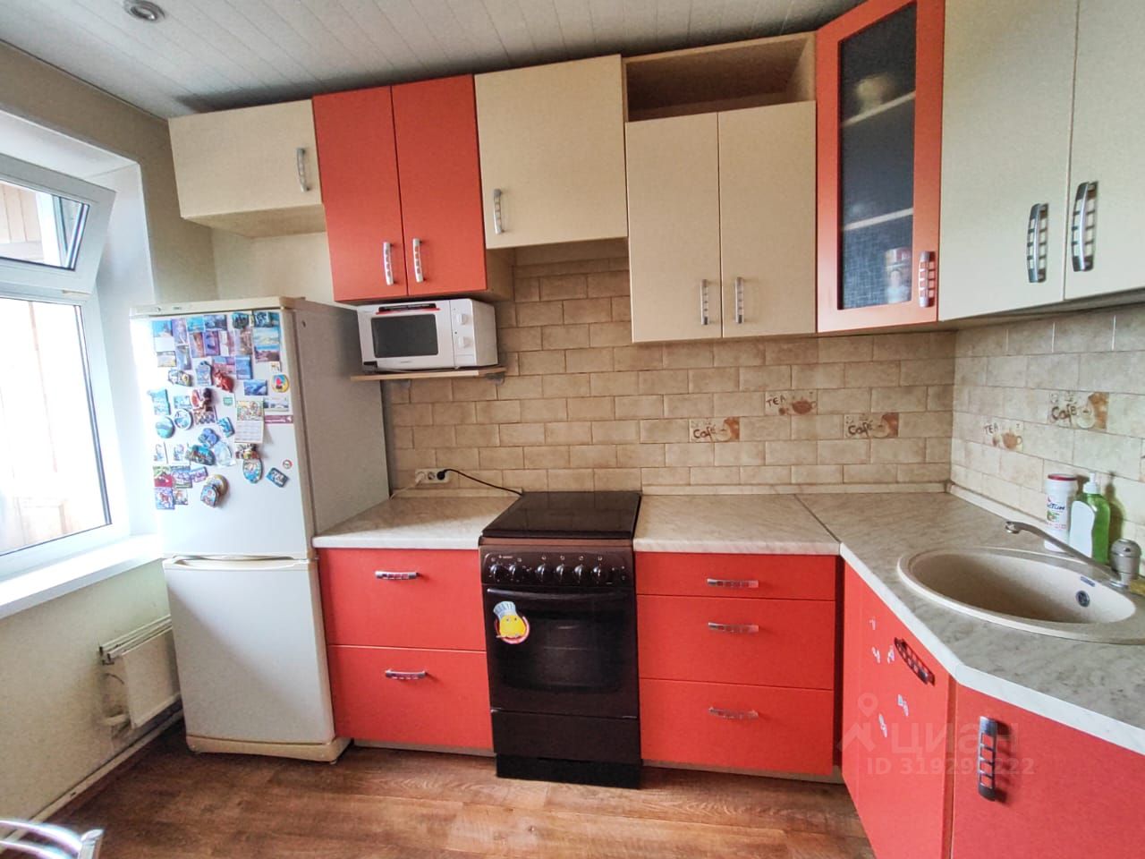 Продажа 3-комн квартиры на вторичном рынке 6-й мкр,  д. 17