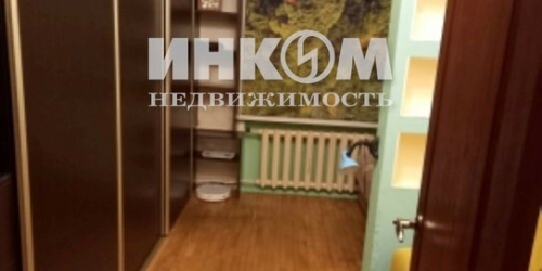 3-комн квартира улица Добролюбова,  д. 23