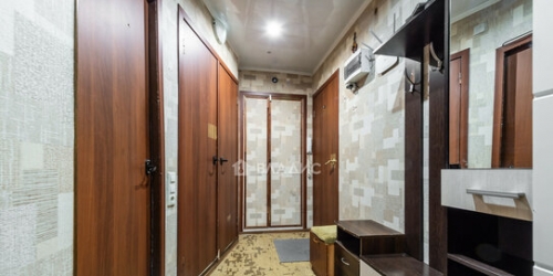 2-комн квартира улица Белы Куна,  д. 27