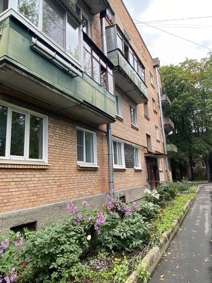 Продажа 1-комн квартиры на вторичном рынке Пушкин, Конюшенная улица, 11а