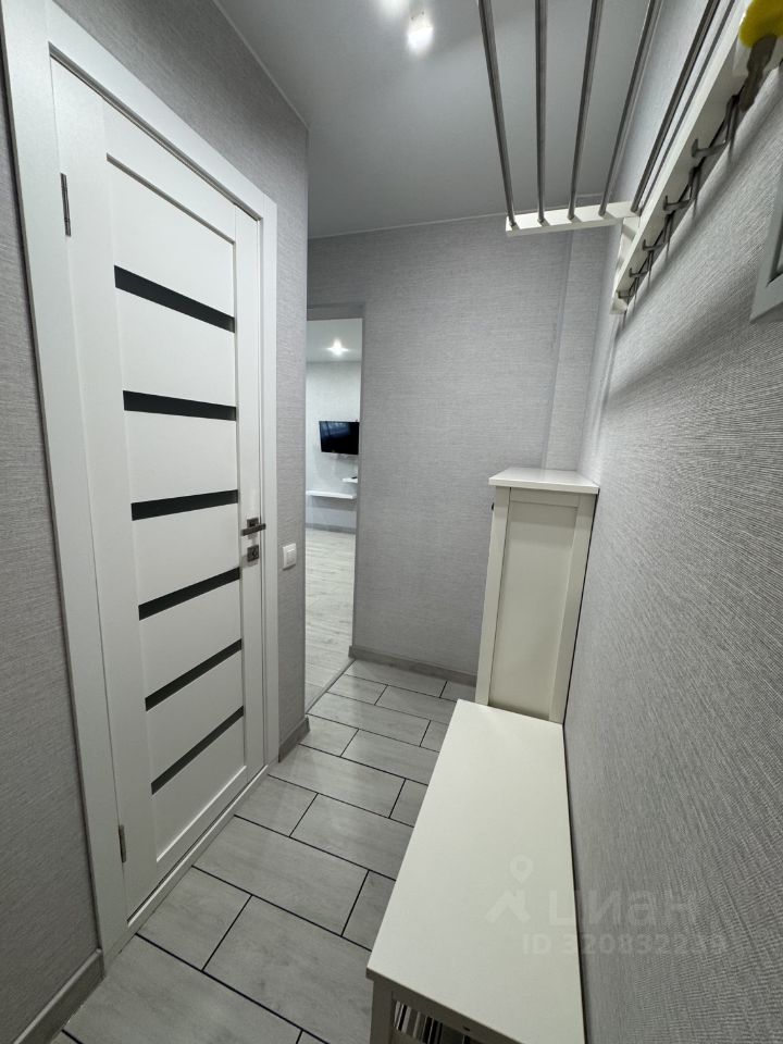 Продажа 2-комн квартиры на вторичном рынке Гранитная улица, 46