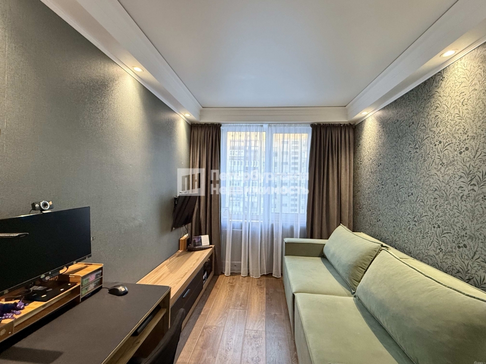 Продажа 2-комн квартиры на вторичном рынке ул Купчинская,  д. 2