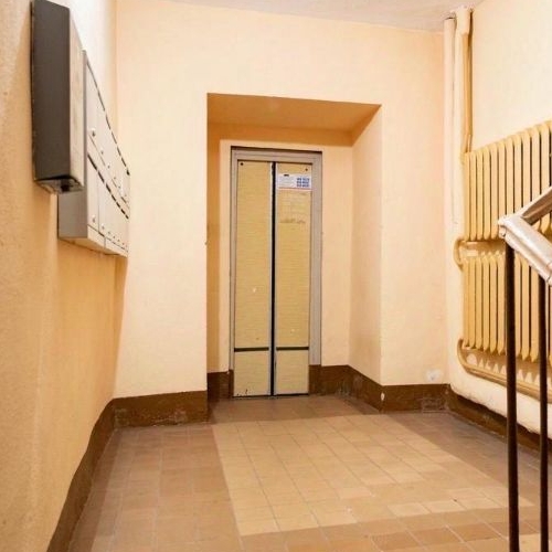 2-комн квартира площадь Островского, 5