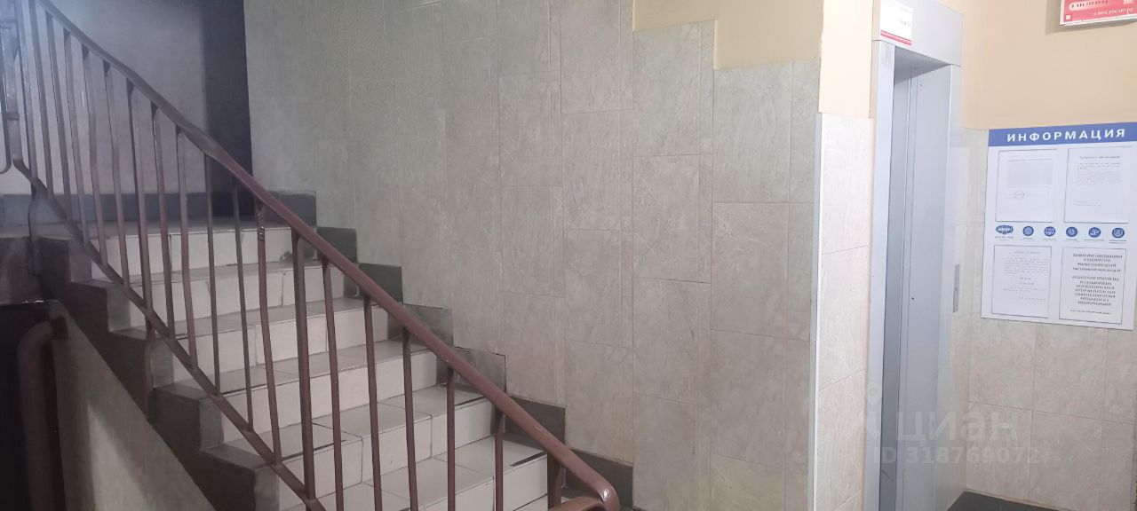 Продажа 3-комн квартиры на вторичном рынке Светлановский проспект, 69