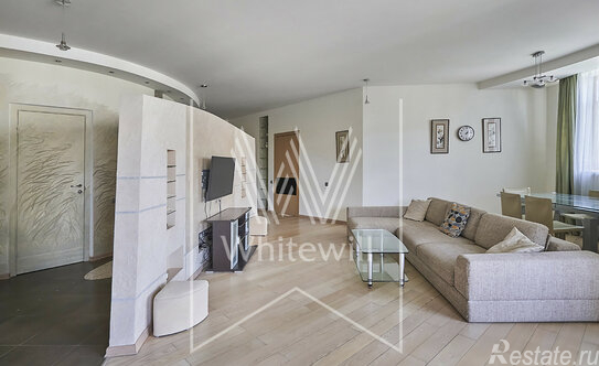 Аренда 4-комн квартиры на вторичном рынке Щемиловский 2-й пер,  д. 4