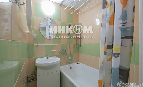 Продажа 2-комн квартиры на вторичном рынке пр-кт Куприна,  д. 7,  к. 1