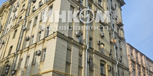 4-комн квартира ул Казакова,  д. 3