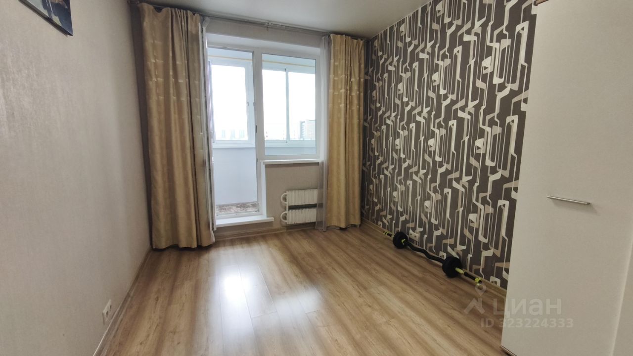 Аренда 3-комн квартиры на вторичном рынке Отрадная улица, 5