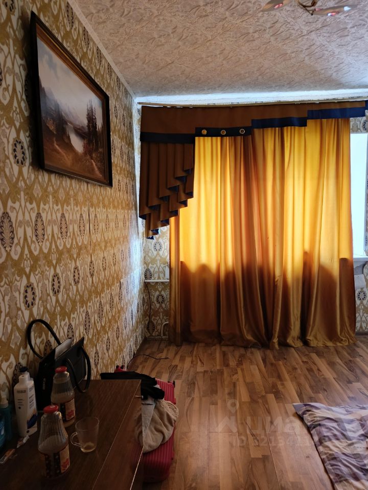 Продажа 3-комн квартиры на вторичном рынке Серпухов, улица Дзержинского, 16