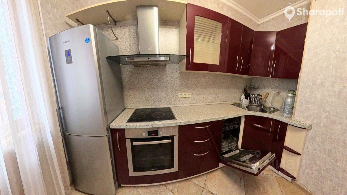 Аренда 2-комн квартиры на вторичном рынке Химки, улица Марии Рубцовой, 1к3