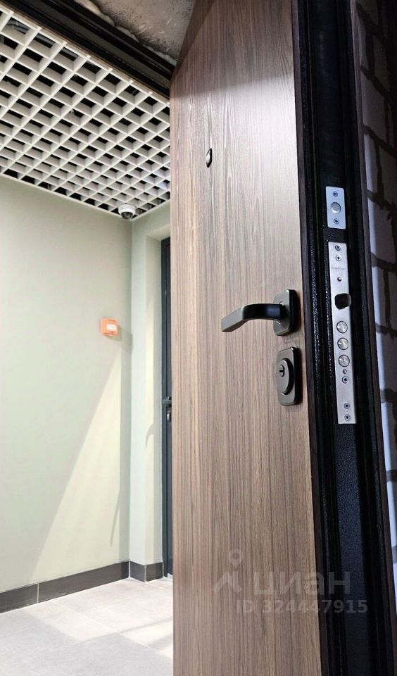 Продажа 1-комн квартиры на вторичном рынке Подъездной переулок, 12