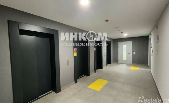 Продажа 2-комн квартиры на вторичном рынке Красноказарменная улица,  д. 15 к4