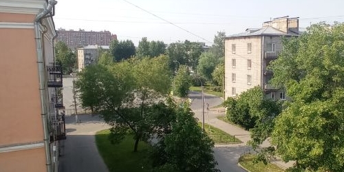 3-комн квартира пос. Металлострой, улица Максима Горького, 3