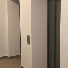 Аренда 3-комн квартиры на вторичном рынке улица Генерала Ермолова,  д. 6