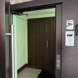 Продажа 3-комн квартиры на вторичном рынке Матвеевская улица,  д. 10 к5