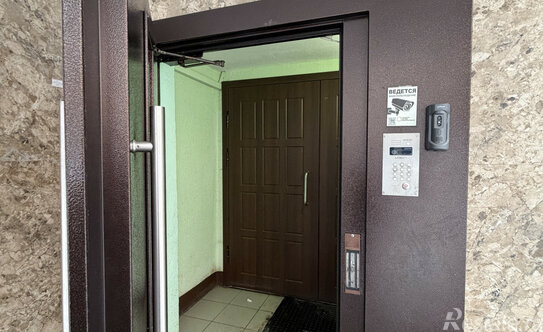 Продажа 3-комн квартиры на вторичном рынке Матвеевская улица,  д. 10 к5