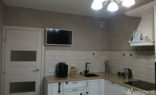 Продажа 3-комн квартиры на вторичном рынке Ветеранов пр-кт