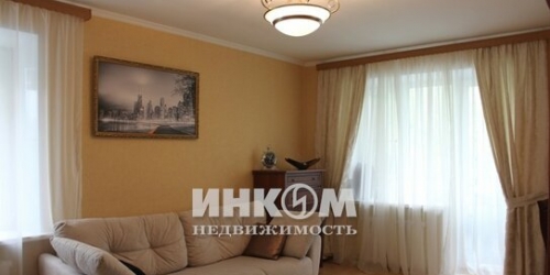 2-комн квартира Красногвардейский бульвар,  д. 7А