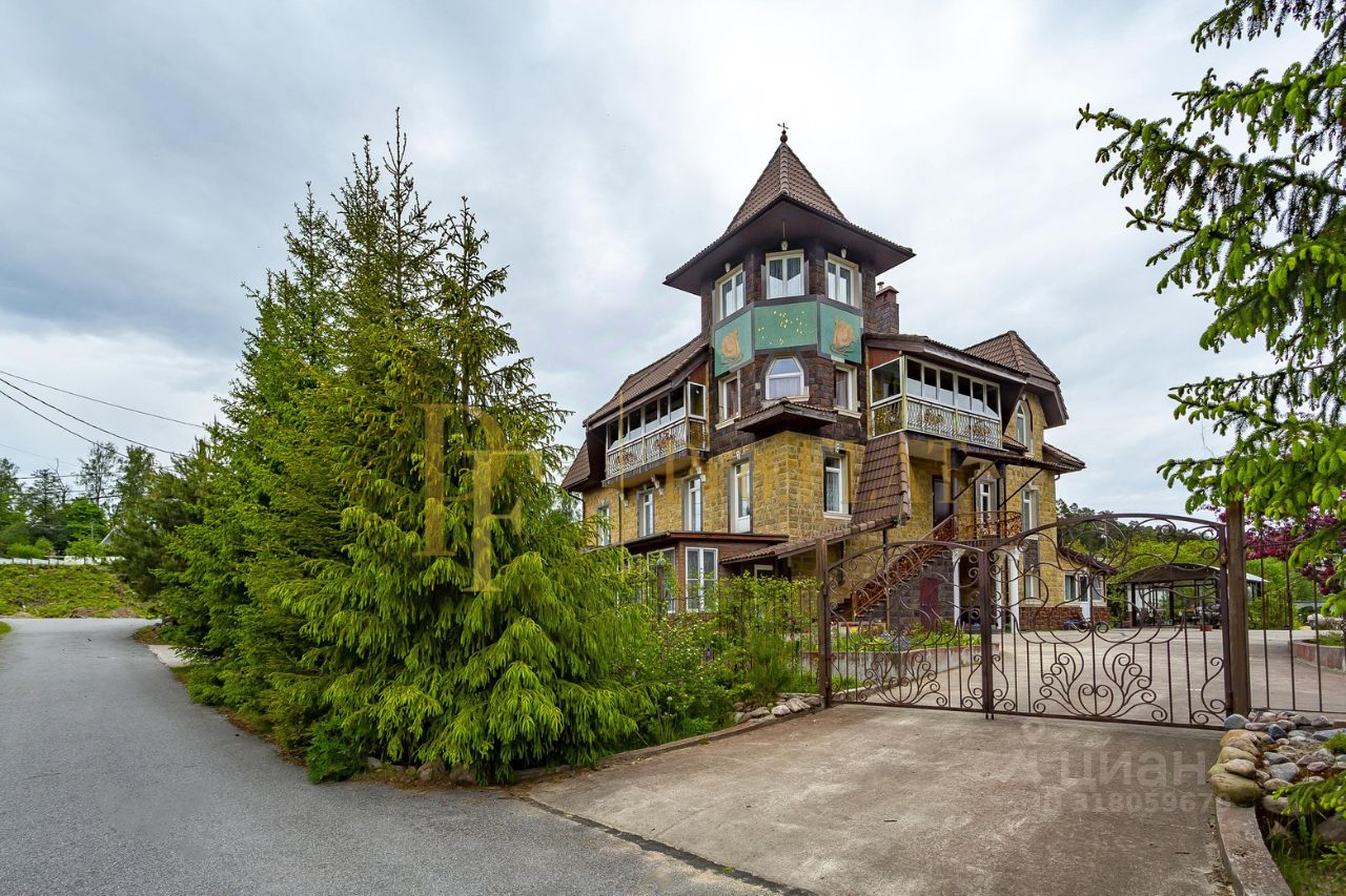 Продажа дома Золотые Пески кп, пос. Пески,  д. 39