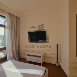 Аренда 2-комн квартиры на вторичном рынке Крестовский пр-кт,  д. 30