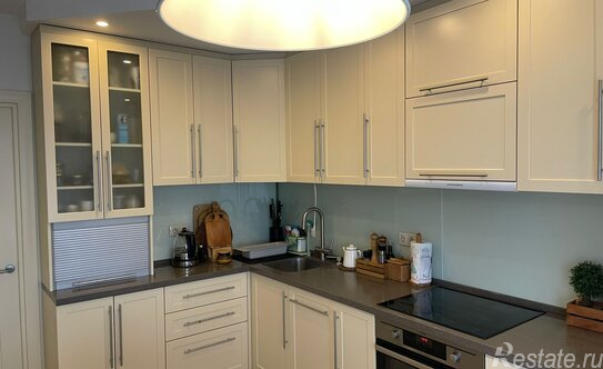 Продажа 3-комн квартиры на вторичном рынке улица Лёни Голикова,  д. 47 к4