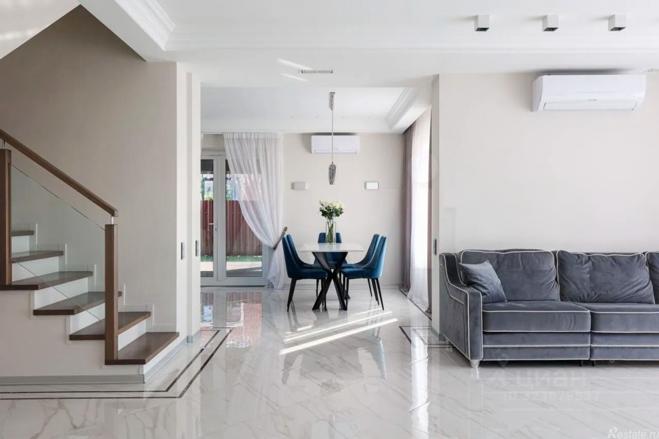 Аренда дома Старая Пустошь, улица Репина,  д. 11