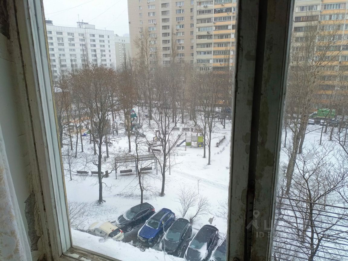 Продажа 3-комн квартиры на вторичном рынке 2-й Крестовский переулок, 12