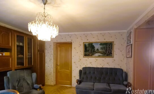 Продажа 3-комн квартиры на вторичном рынке Искровский пр-кт,  д. 4 к3