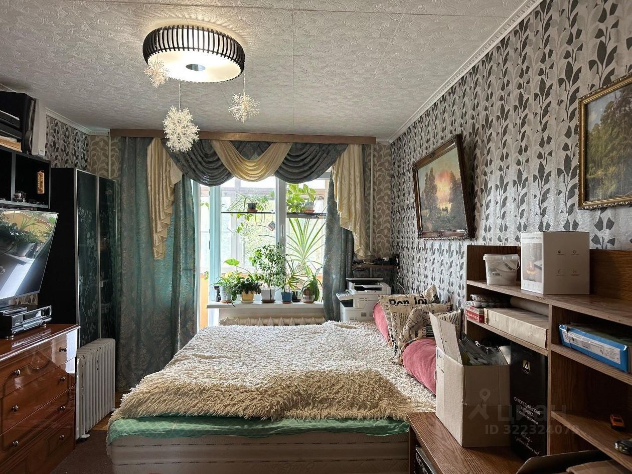 Продажа 2-комн квартиры на вторичном рынке Чехов-8 тер., с. Шарапово, улица Южная, 6