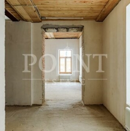 Продажа 3-комн квартиры на вторичном рынке ул Пречистенка,  д. 33/19,  к. 1