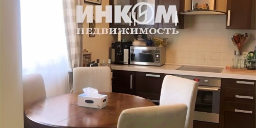 3-комн квартира Псковская улица,  д. 5 к1