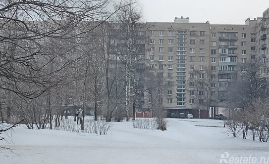 Продажа 1-комн квартиры на вторичном рынке улица Типанова,  д. 29