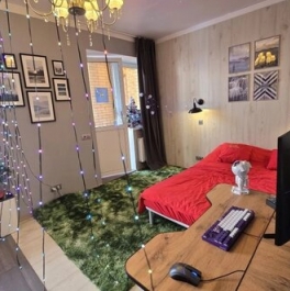 Продажа 1-комн квартиры на вторичном рынке Звенигород, Нахабинское шоссе,  д. 1,  к. 1