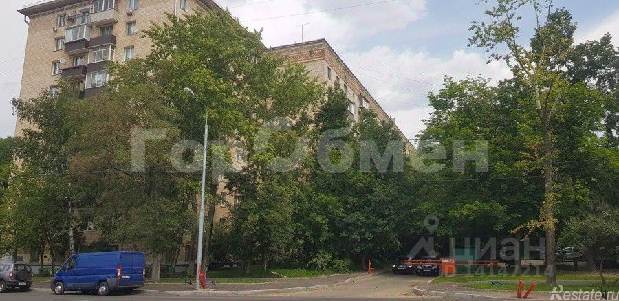 Продажа 2-комн квартиры на вторичном рынке улица Кравченко,  д. 8