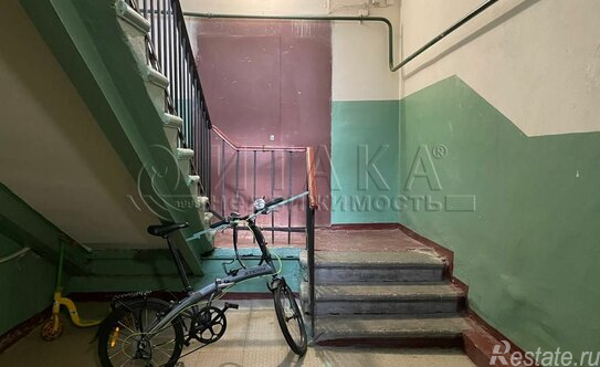 Продажа 4-комн квартиры на вторичном рынке Крюкова Канала наб,  д. 7/2