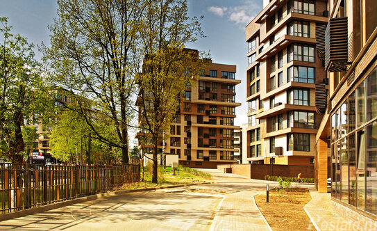 Продажа 2-комн квартиры на вторичном рынке Новогорск, ул Заречная,  д. 3,  к. 3