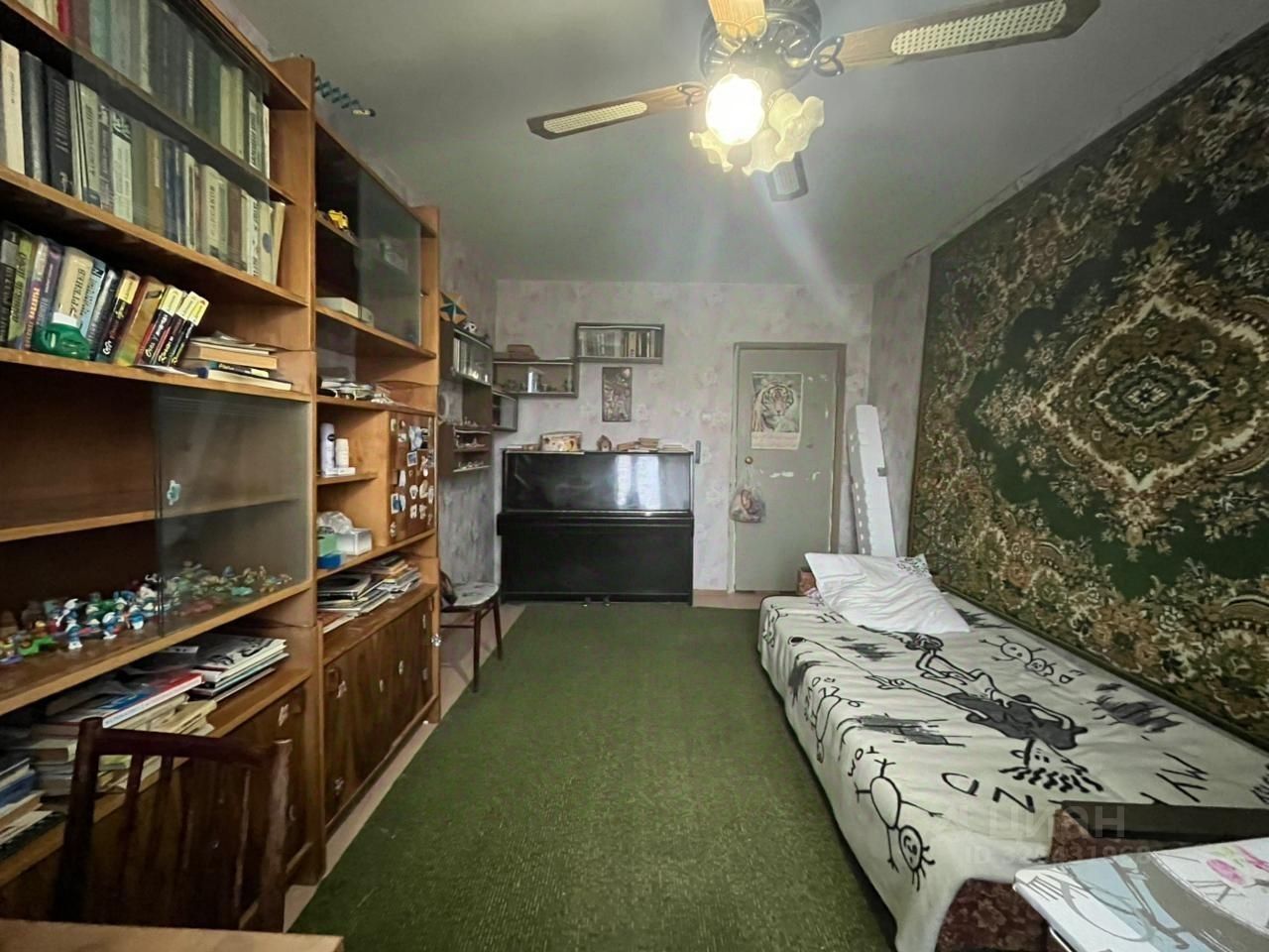 Продажа 3-комн квартиры на вторичном рынке Запрудня пгт, улица Ленина, 27