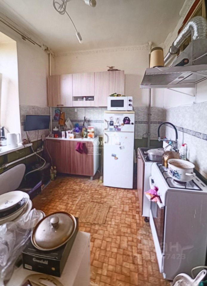 Продажа 3-комн квартиры на вторичном рынке Малоохтинский проспект, 86АК1