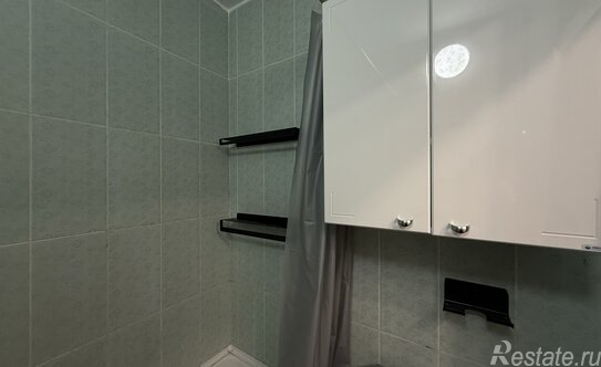 Продажа 1-комн квартиры на вторичном рынке Красное Село г, Спирина ул,  д. 1,  к. 2