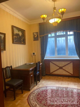 Продажа 3-комн квартиры на вторичном рынке Староконюшенный пер.,  д. 19