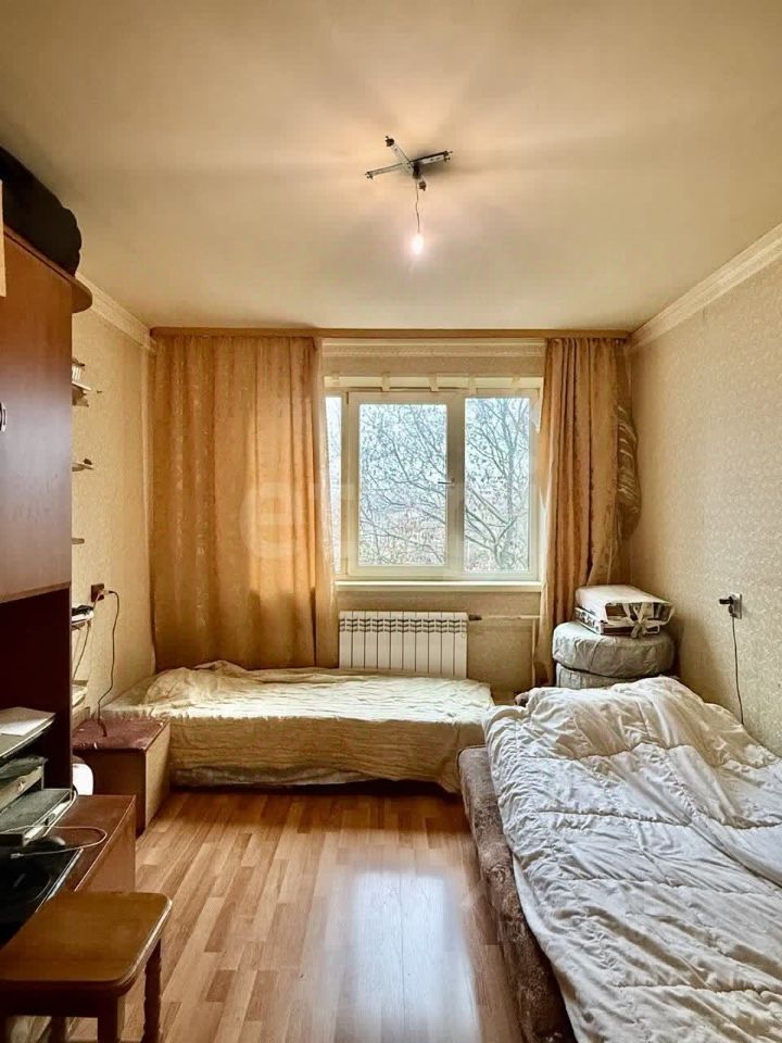 Продажа 1-комн квартиры на вторичном рынке Имени А.М. Маркова мкр,  д. 12А