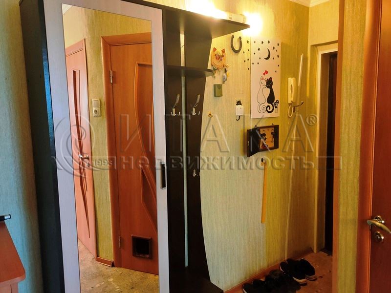 Продажа 2-комн квартиры на вторичном рынке Бугры, Парковая,  д. 16