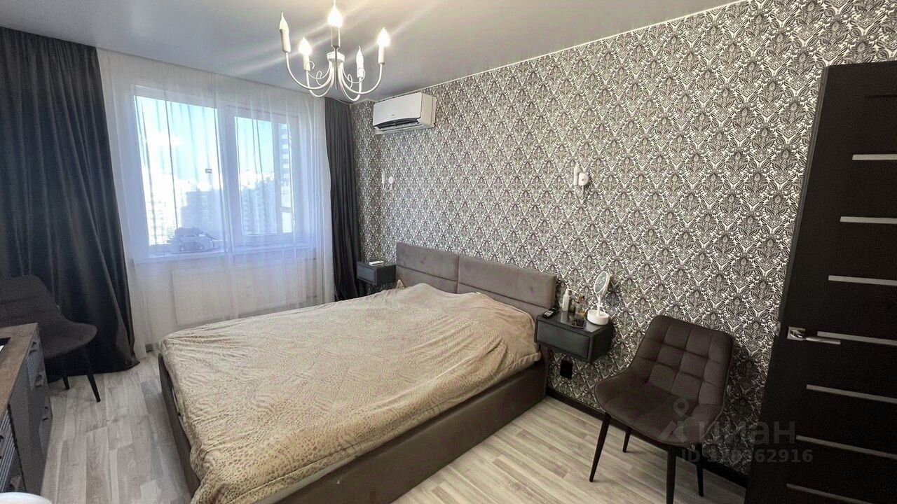Продажа 1-комн квартиры на вторичном рынке Мурино, бульвар Воронцовский, 17