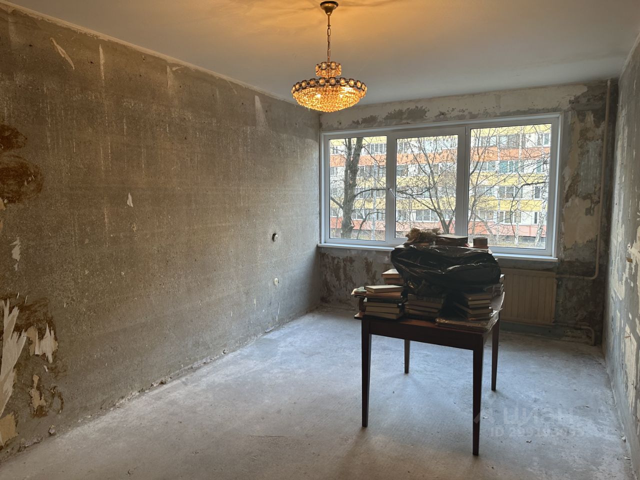 Продажа 3-комн квартиры на вторичном рынке улица Стойкости, 26К1