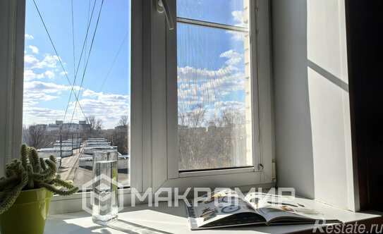 Продажа 1-комн квартиры на вторичном рынке Дачный пр-кт,  д. 19,  к. 1