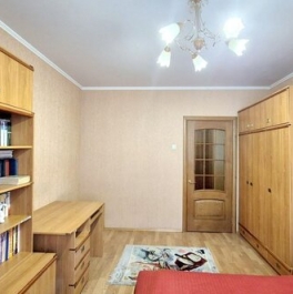 Продажа 2-комн квартиры на вторичном рынке ул Адмирала Лазарева,  д. 8