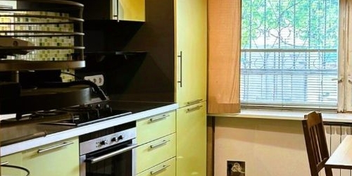 3-комн квартира улица Плющева, 18К2