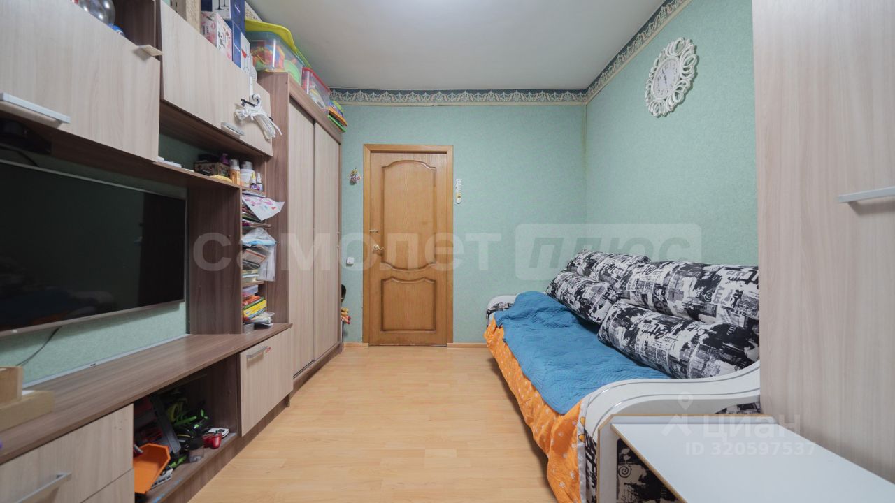 Продажа 2-комн квартиры на вторичном рынке Наро-Фоминск, улица Латышская, 15