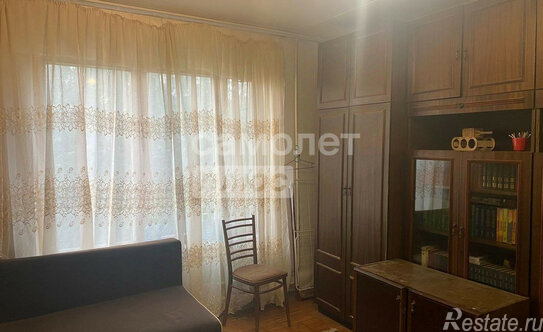 Продажа 3-комн квартиры на вторичном рынке Илимская улица,  д. 2 к1